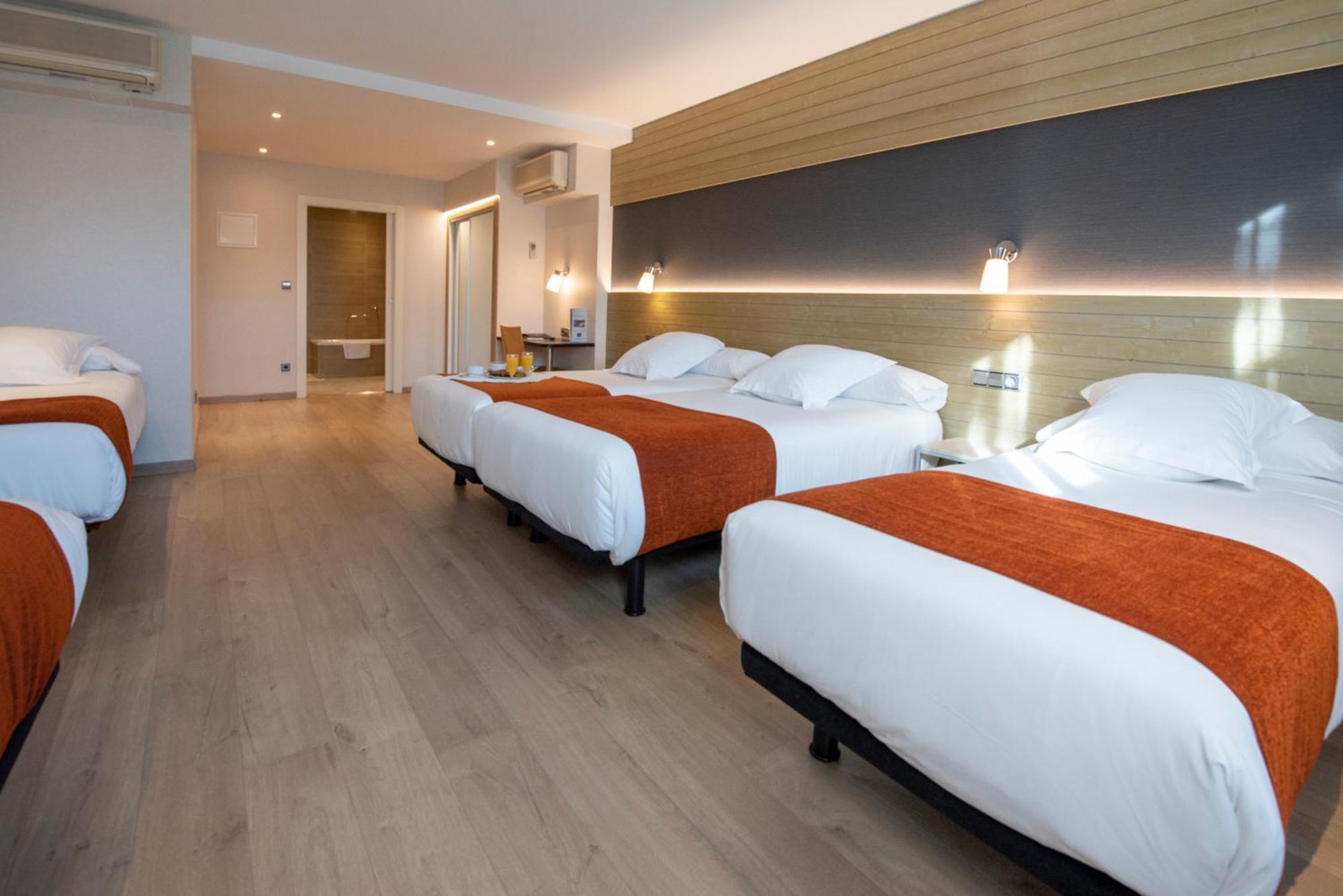 Hotel Avenida A Coruña Εξωτερικό φωτογραφία