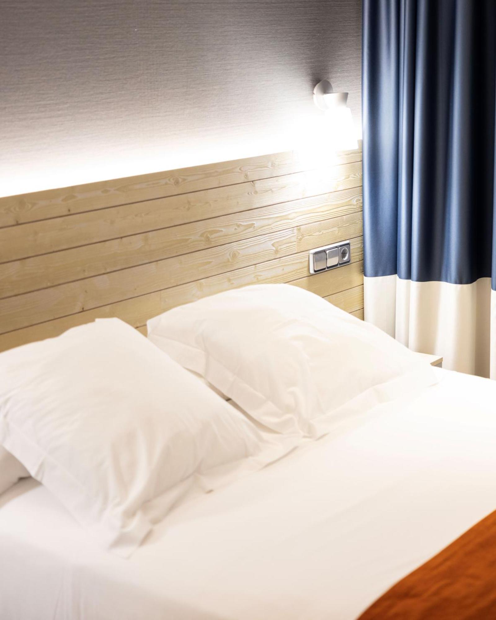 Hotel Avenida A Coruña Εξωτερικό φωτογραφία